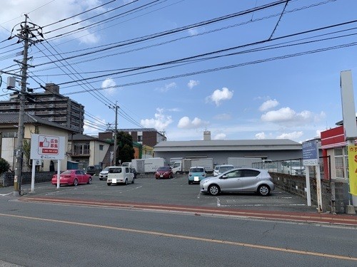 鉄砲塚駐車場