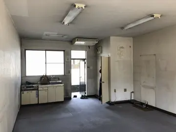 中小路ビルundefined